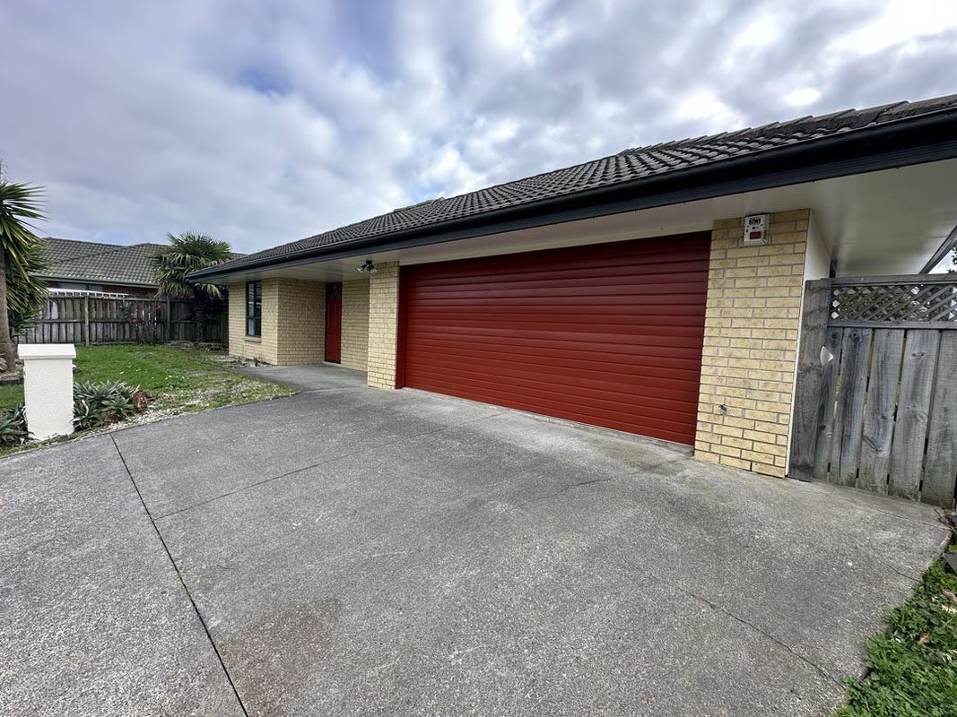 5 Ian Jones Court, Flat Bush, Auckland - Carousel 2