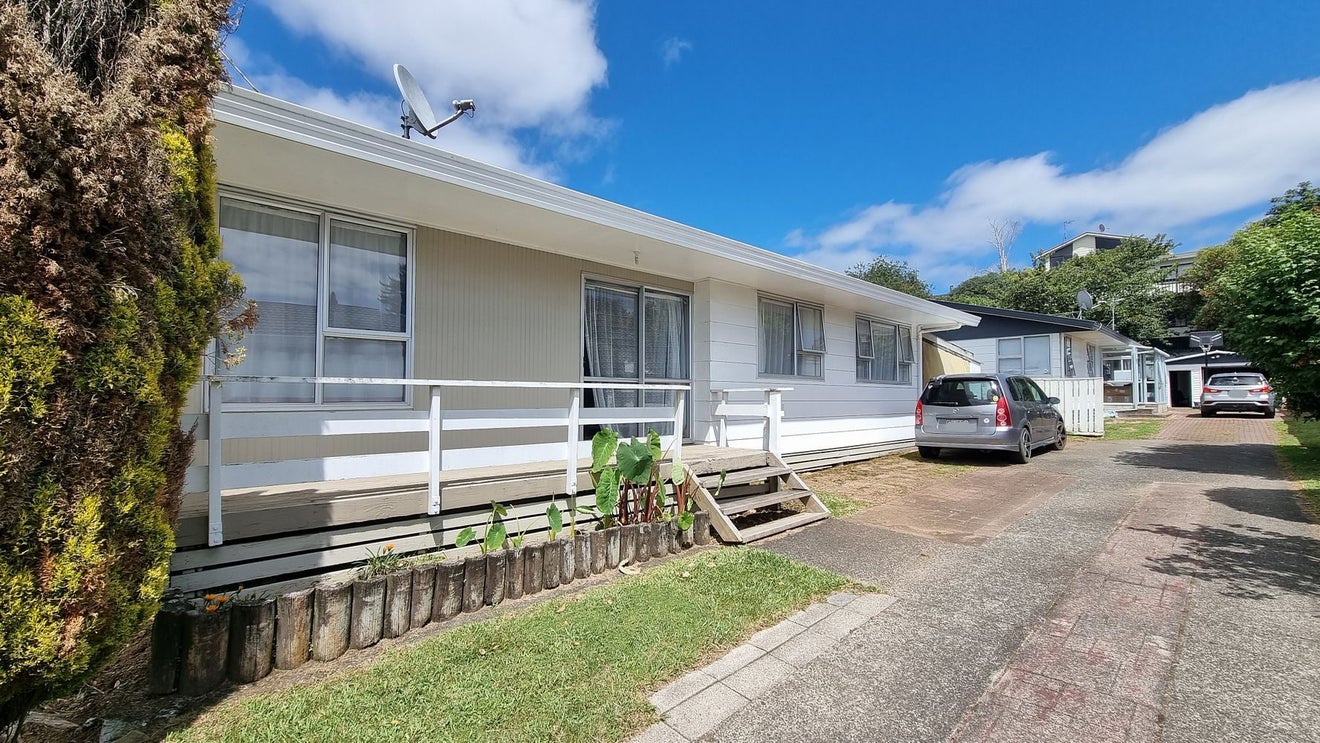 430A Kahikatea Drive, Dinsdale, Hamilton - Carousel 2