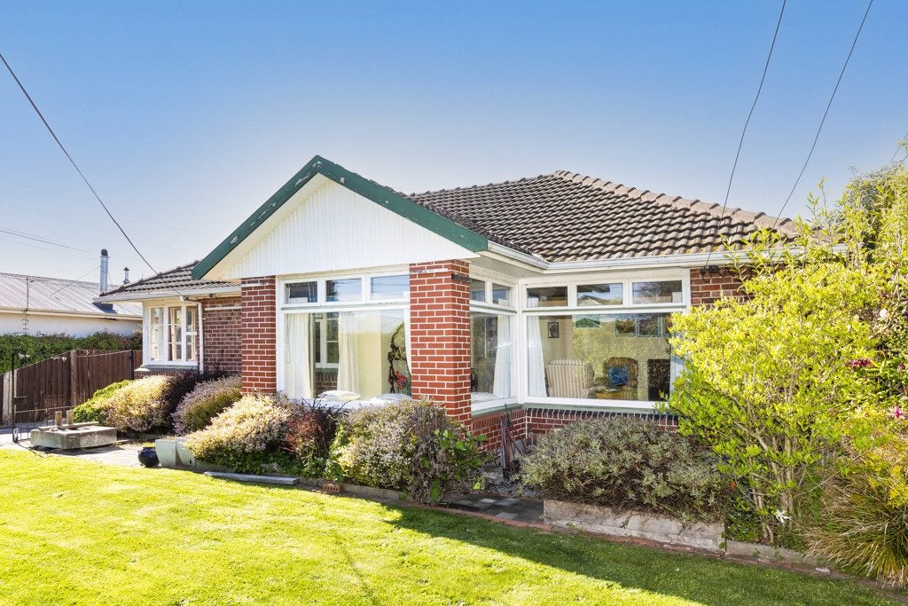 28 Conway Street, Somerfield, Christchurch - Carousel 1
