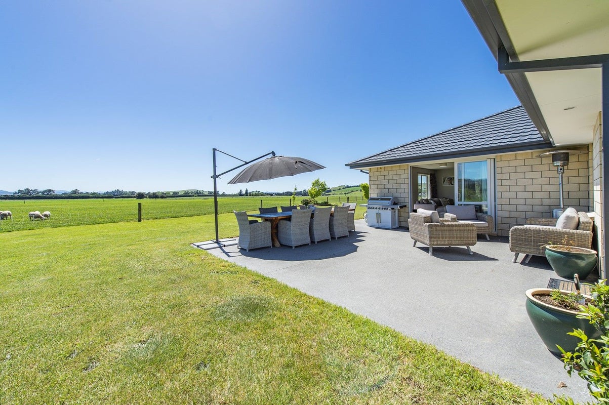 450 Christians Road, Hawarden, Hawarden - Carousel 2