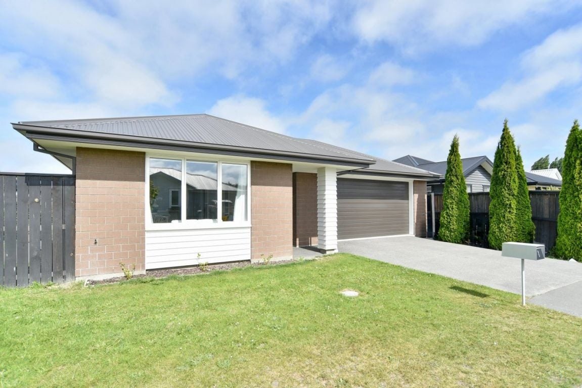 8 Booth Way, Belfast, Christchurch - Carousel 1