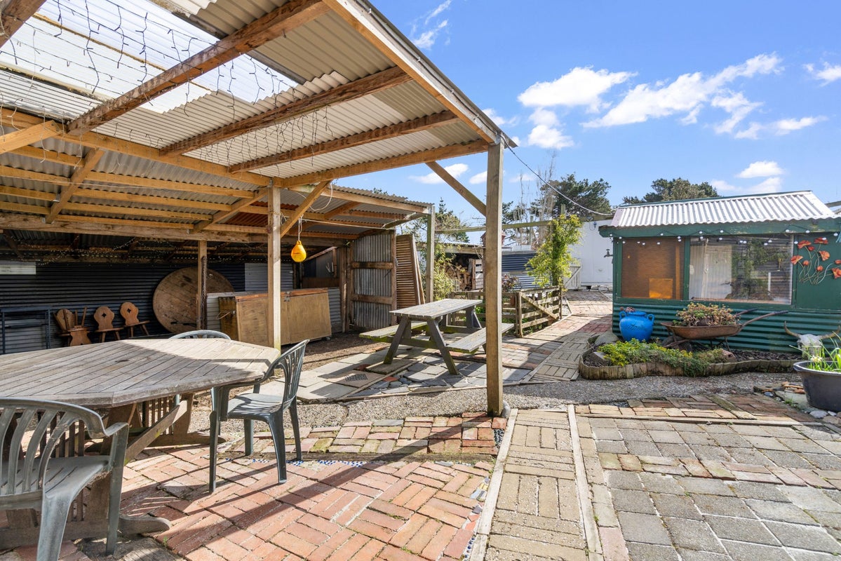 715 Bluff Highway, Clifton, Invercargill, Southland - Carousel 2