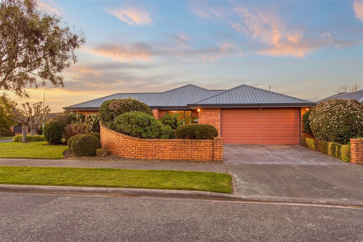 2 Kimbrace Place, Belfast, Christchurch - Carousel 15