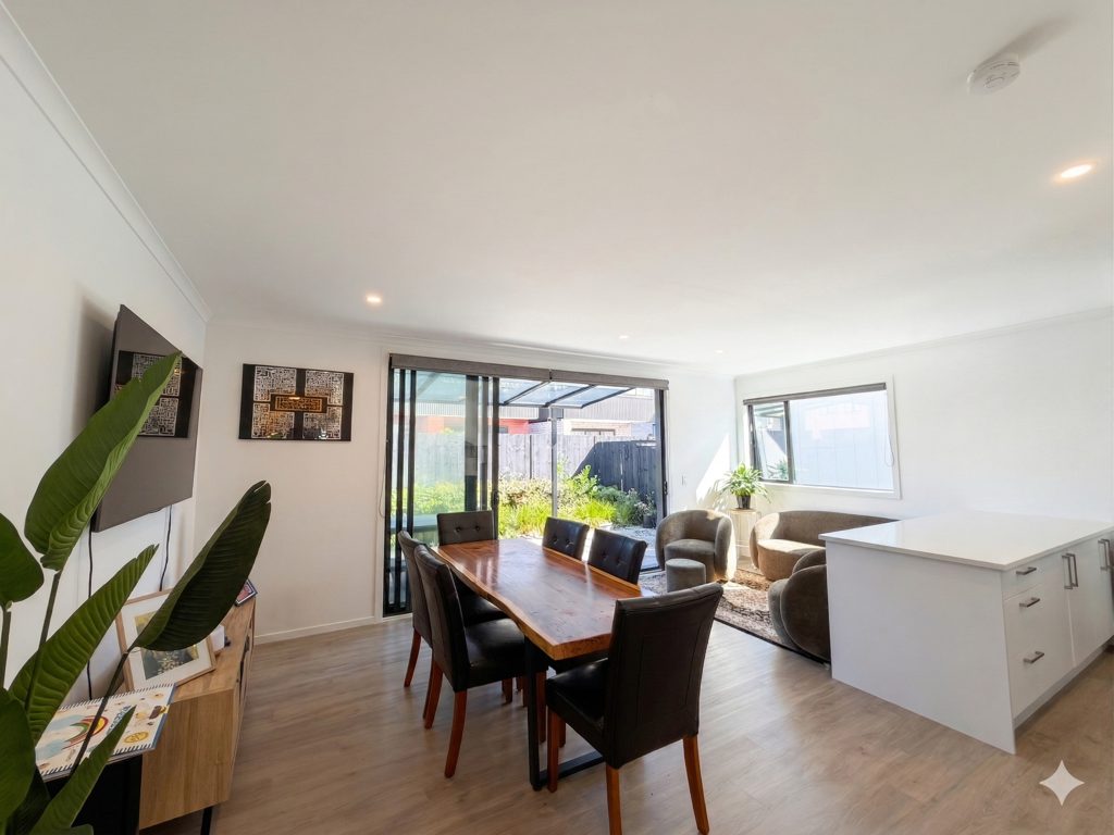 51 Te Tihi Street, Wiri, Manukau City, Auckland - Carousel 2