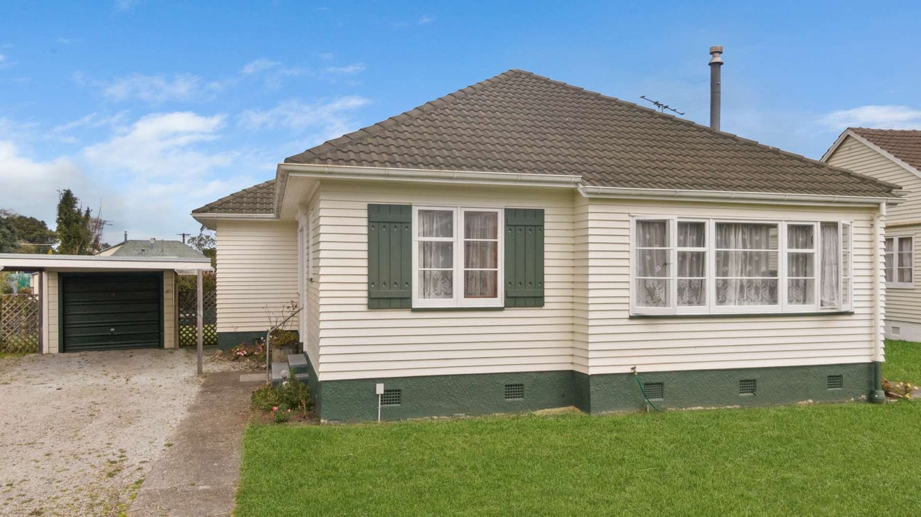 50 Centennial Crescent, Te Hapara, Gisborne - Carousel 1