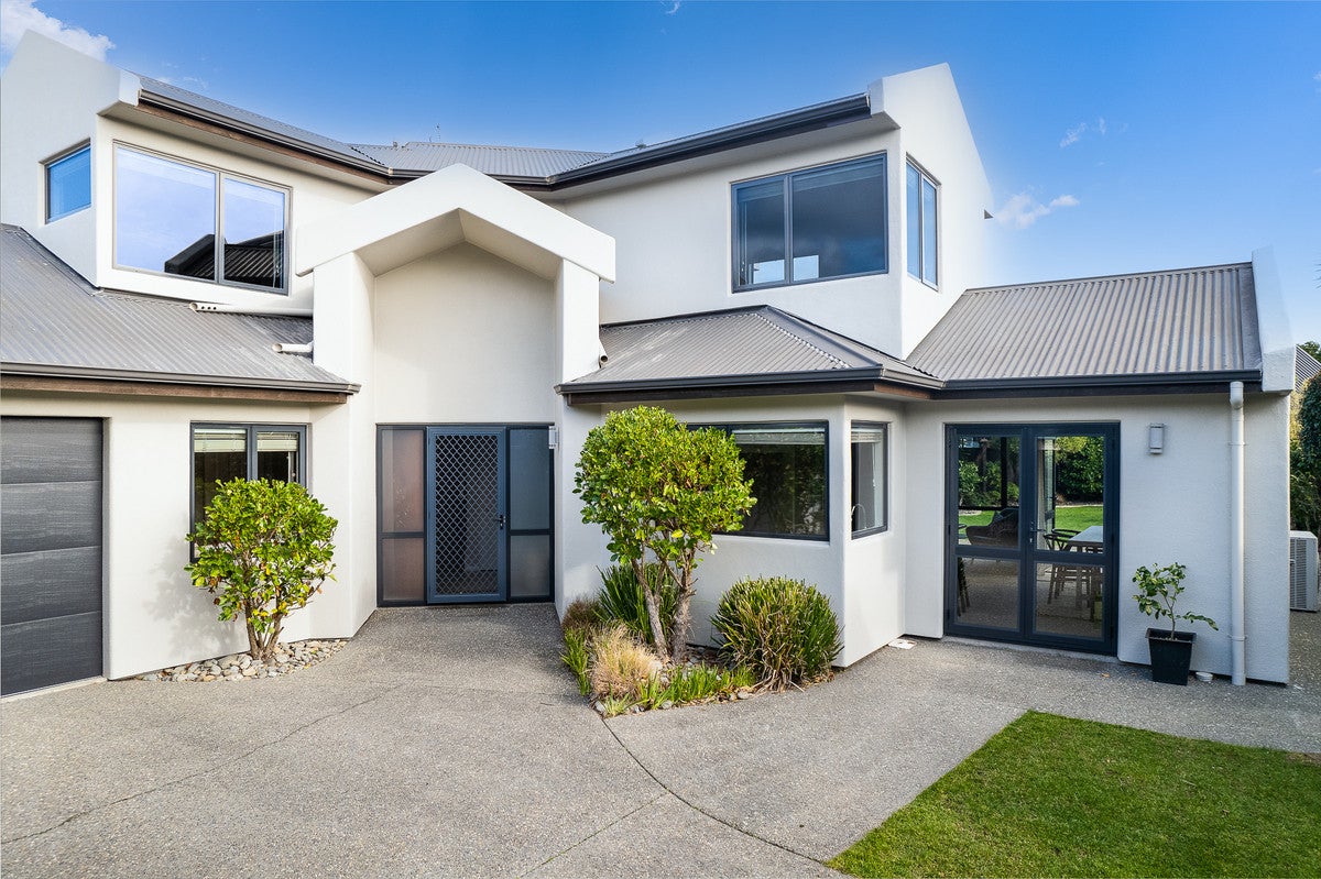 4 Avion Terrace, Raumati Beach, Paraparaumu - Carousel 2