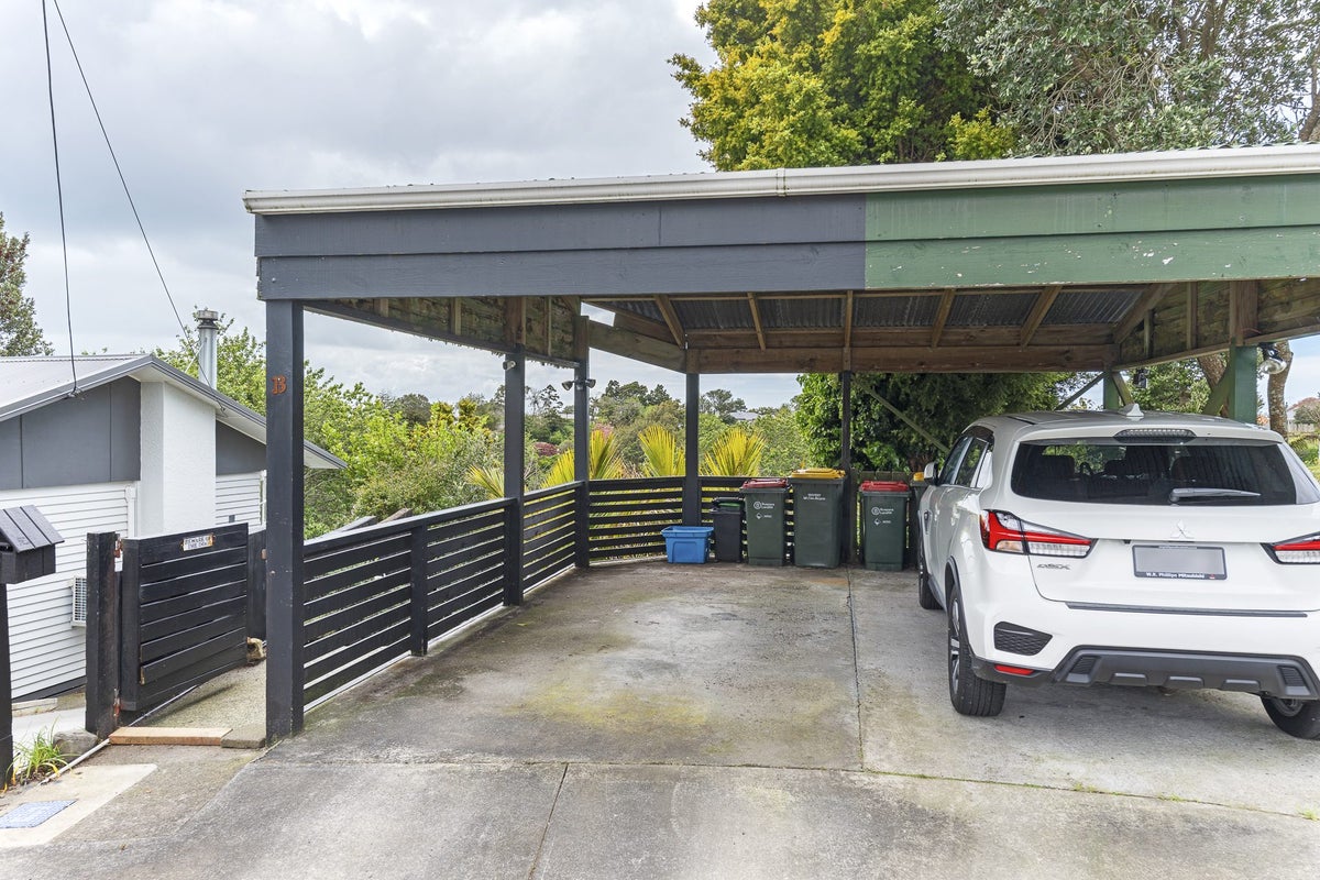 12B Wheeler Place, Upper Vogeltown, New Plymouth - Carousel 15