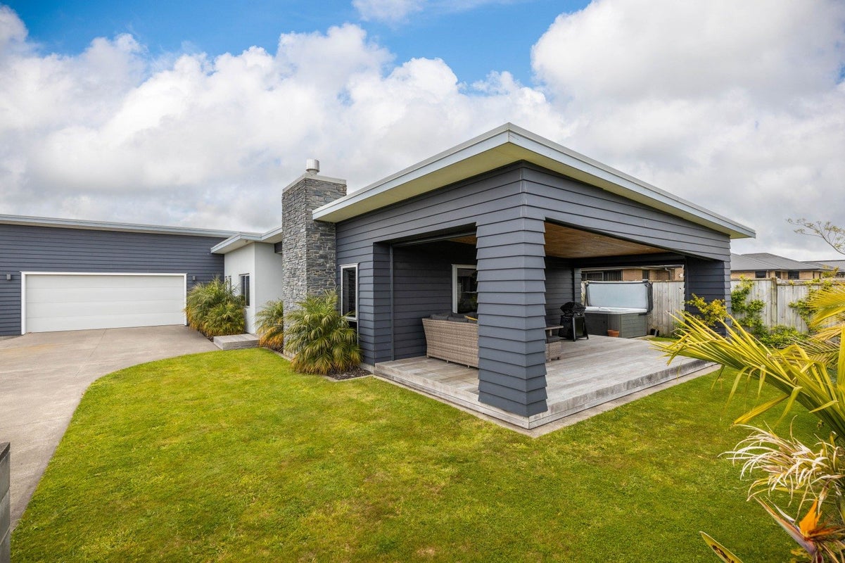 20 Keene Drive, Bell Block, New Plymouth - Carousel 2