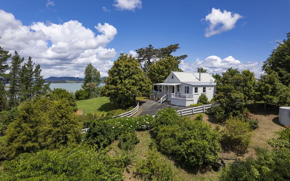 213B Totara North Road, Totara North, Kaeo - Carousel 1