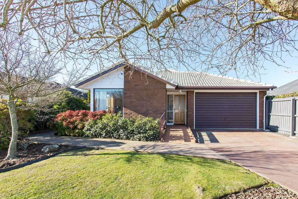 1/12 Dumfries Drive, Hei Hei, Christchurch - Carousel 1