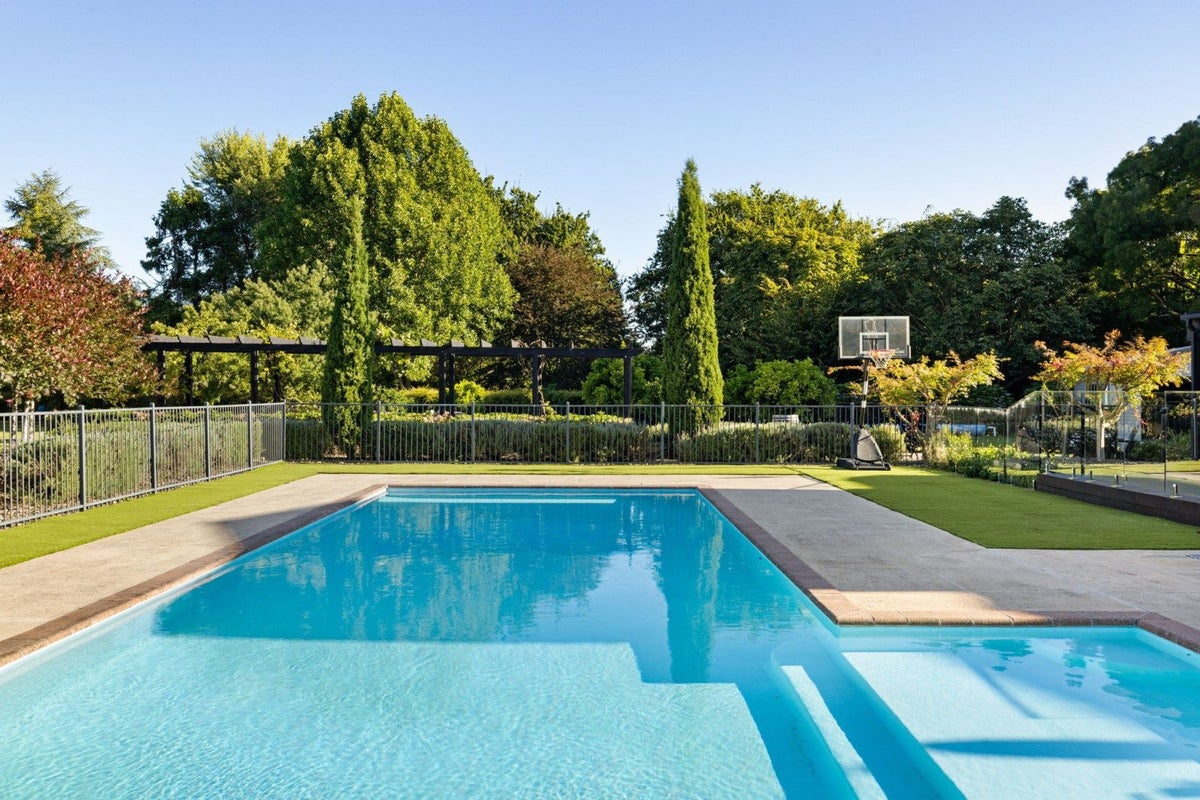 22A Hereford Drive, Horsham Downs, Hamilton - Carousel 1