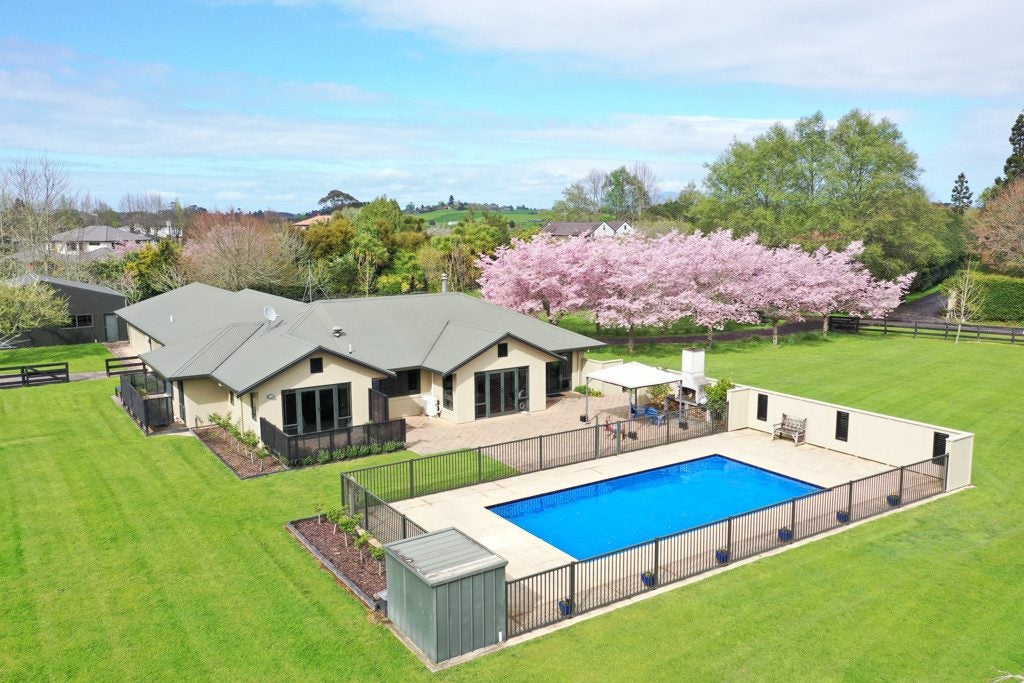 25A Riverglade Drive, Tamahere, Hamilton - Carousel 1