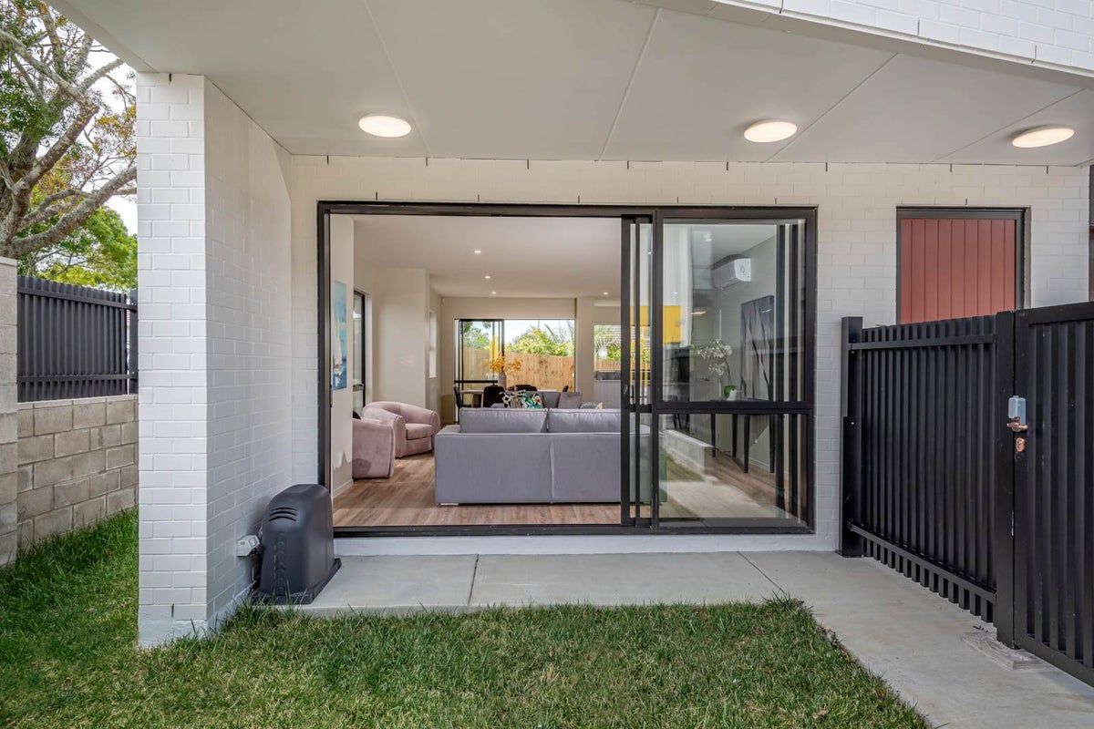 4A Merfield Street, Glen Innes, Auckland - Carousel 22