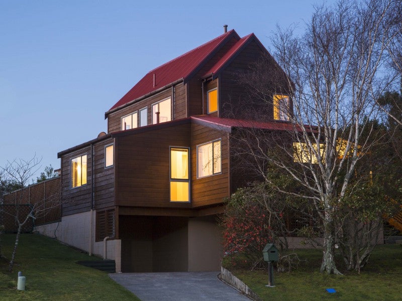 113 Discovery Drive, Whitby, Porirua - Carousel 1