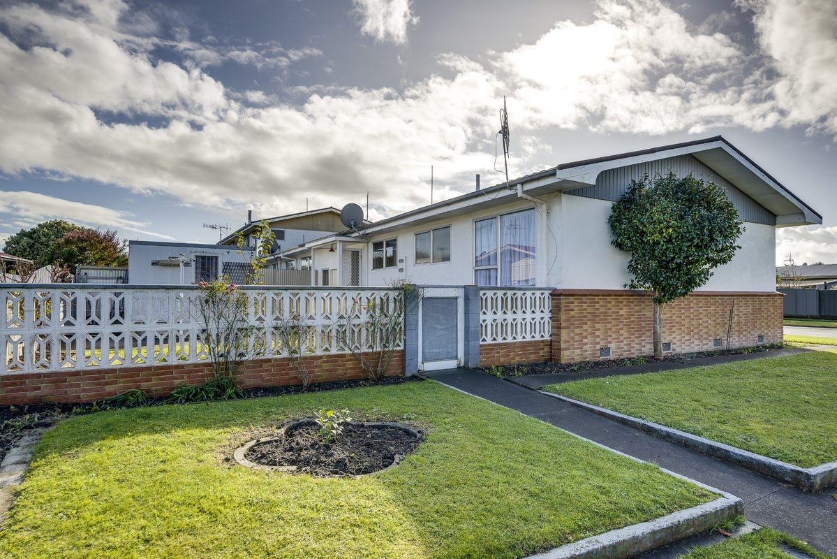 12 Ashcroft Street, Pirimai, Napier - Carousel 14