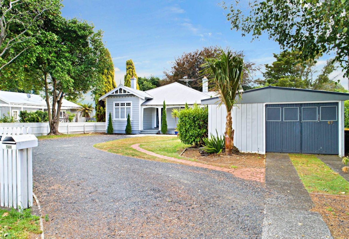 67 Beach Road, Pahurehure, Papakura - Carousel 1