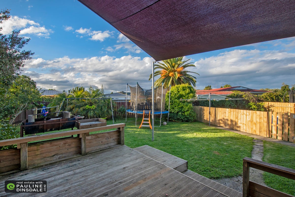 38 Paramount Parade, Tikipunga, Whangarei - Carousel 2