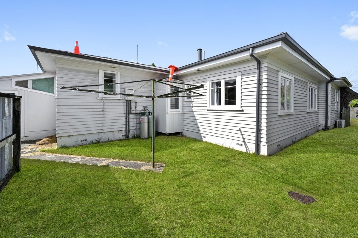 23A Knighton Road, Hillcrest, Hamilton - Carousel 19