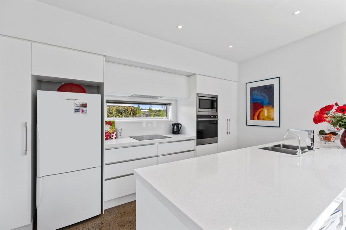 21 Jacob Street, Brookfield, Tauranga - Carousel 2