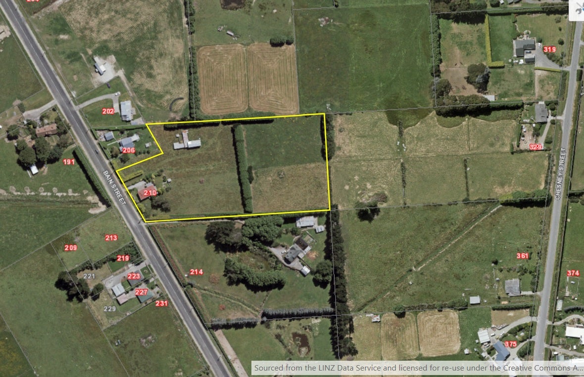 210 Bain Street, Clifton, Invercargill - Carousel 1
