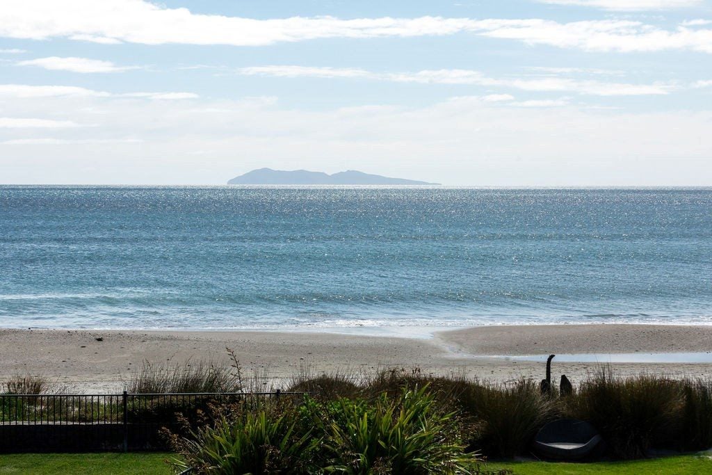 12 Glen Isla Place, Waihi Beach, Waihi Beach - Carousel 1