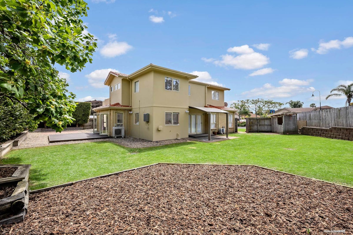 13 Willowbank Close, East Tamaki Heights, Auckland - Carousel 2