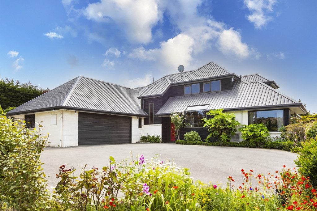 6 Corgwyn Avenue, Halswell, Christchurch - Carousel 2