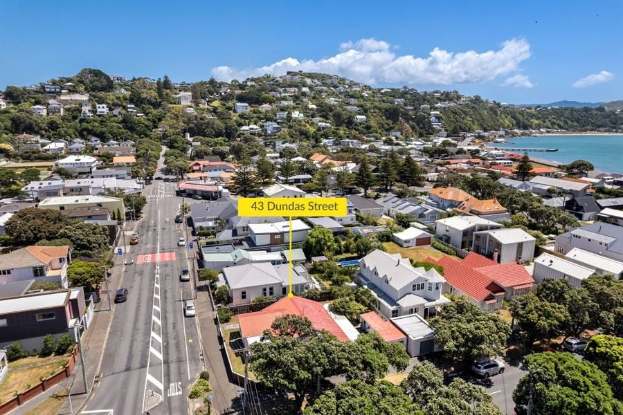 43 Dundas Street, Seatoun, Wellington - Carousel 1