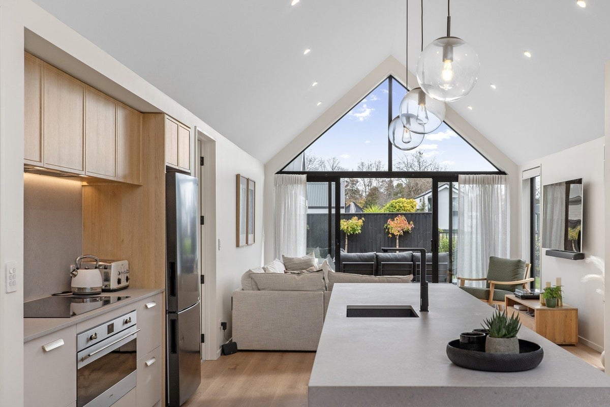 3 Lizard Lane, Casebrook, Christchurch - Carousel 2