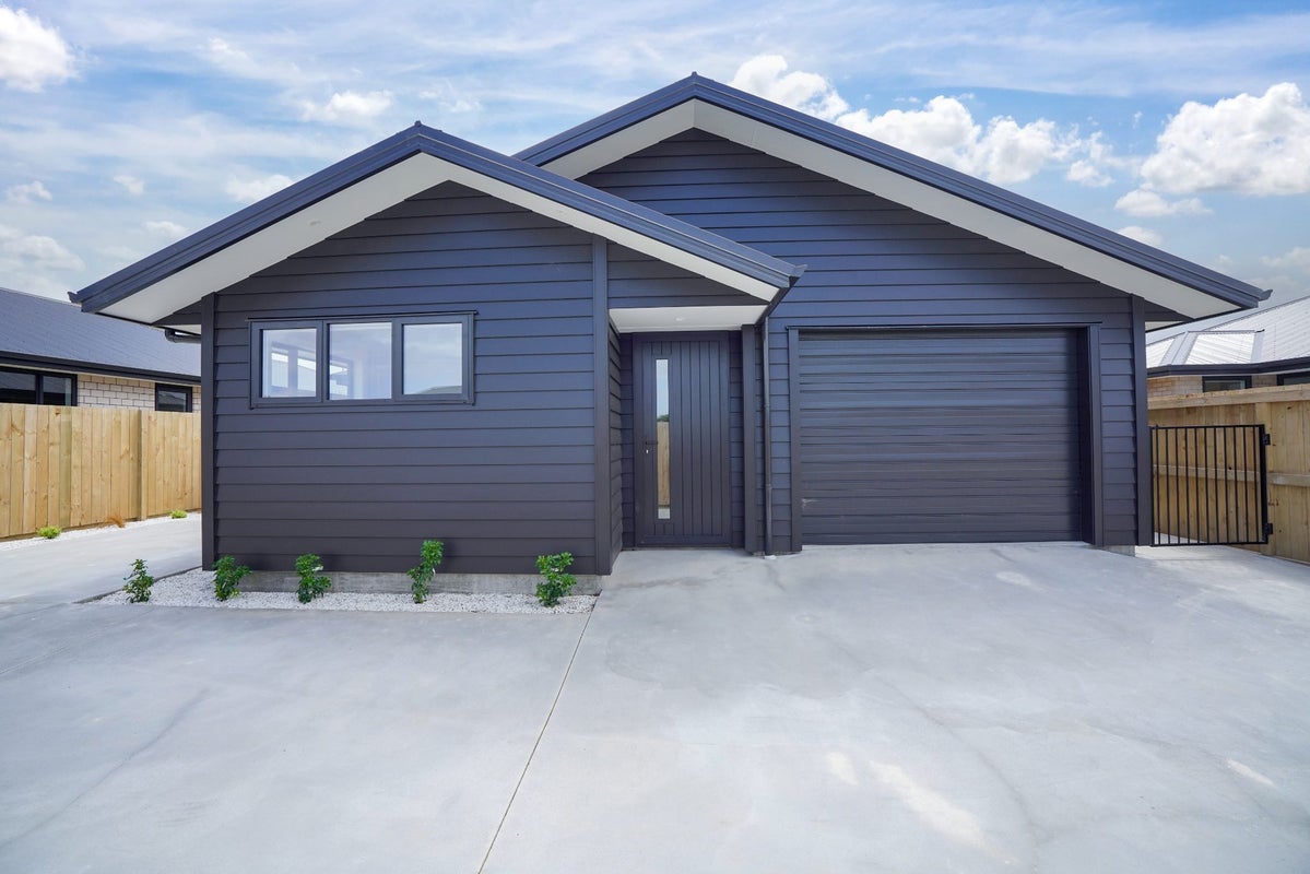 4/233 Nelson Street, Strathern, Invercargill - Carousel 1