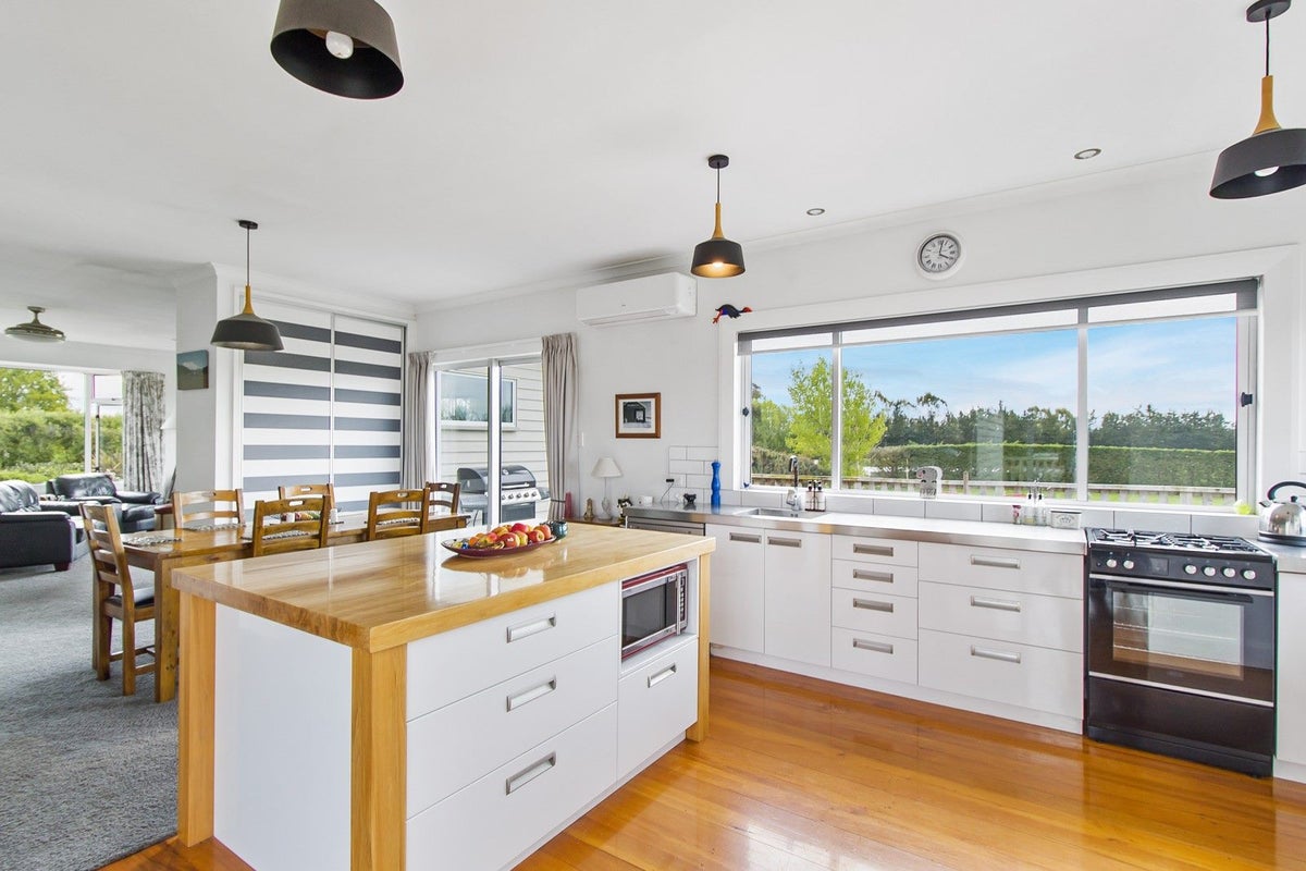 64 Rosewill Valley Road, Washdyke Flat - Carousel 2