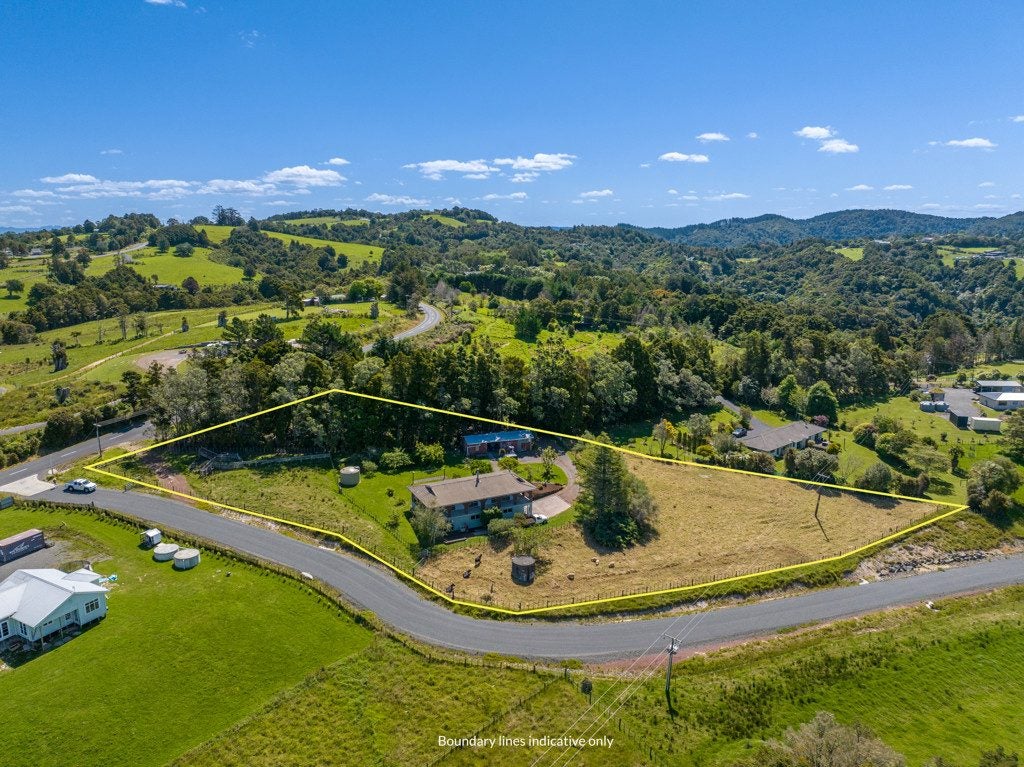 396 Owhiwa Road, Onerahi - Carousel 1