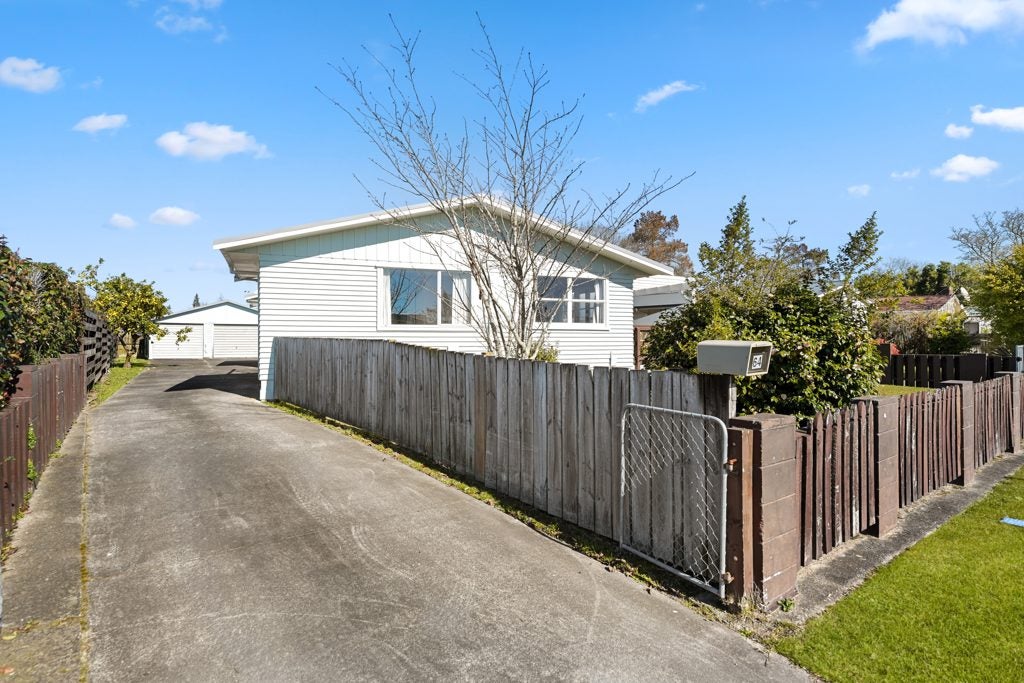 64 Tongariro Street, Chartwell, Hamilton - Carousel 23