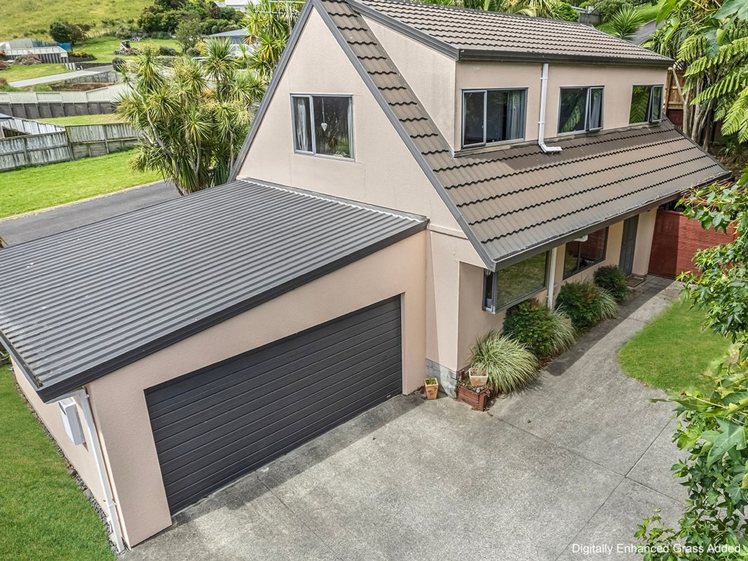 18 Cashmere Way, Welcome Bay, Tauranga - Carousel 1