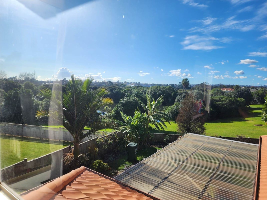 15 Fergy Crescent, Wattle Downs, Auckland - Carousel 10
