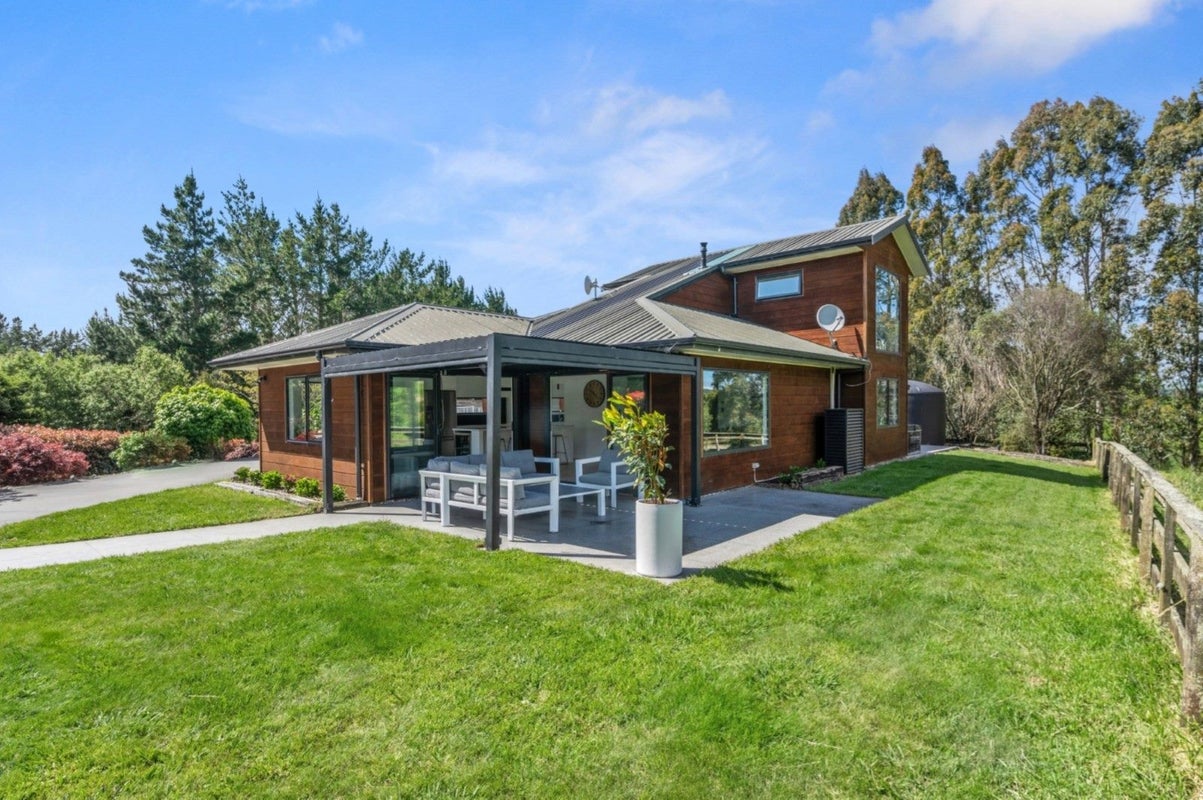 533 Apirana Road, Horohoro, Rotorua - Carousel 1
