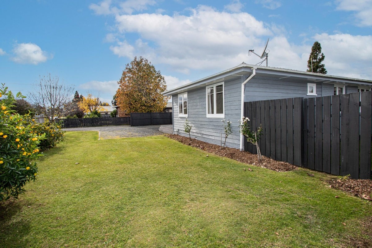 4 Mansfield Street, Leamington, Cambridge - Carousel 2