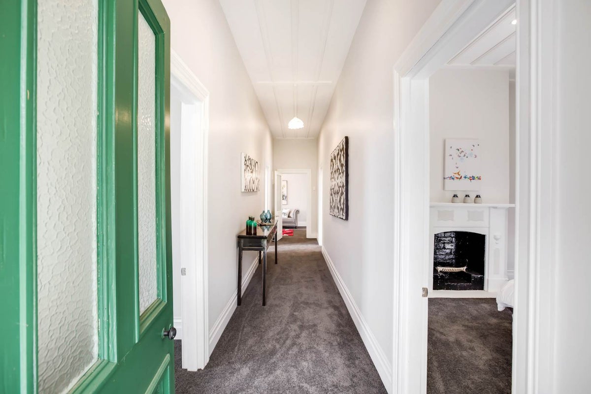 202A Ingram Road, Bombay, Drury - Carousel 1