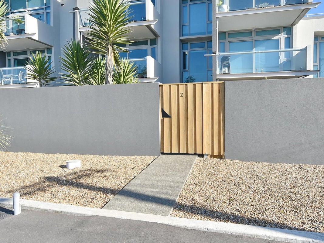 2/272 Marine Parade, New Brighton, Christchurch - Carousel 2
