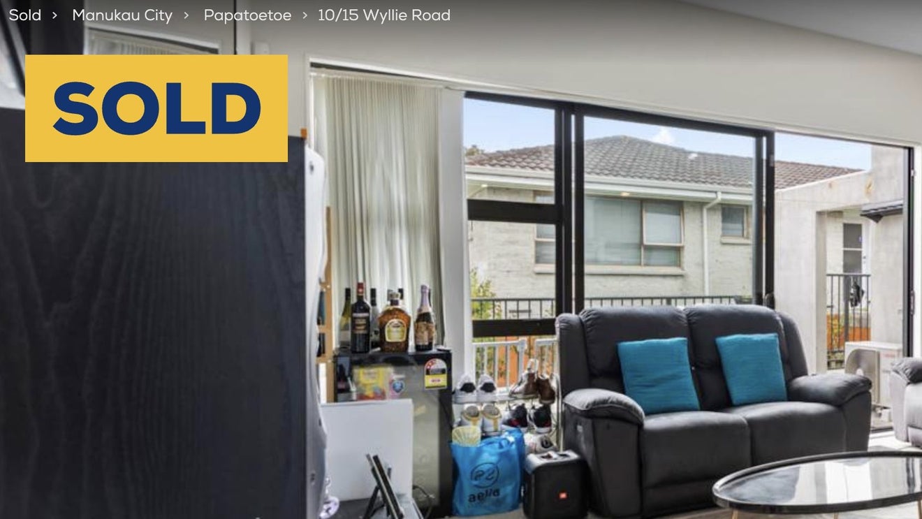 10/15 Wyllie Road, Papatoetoe, Auckland - Carousel 1
