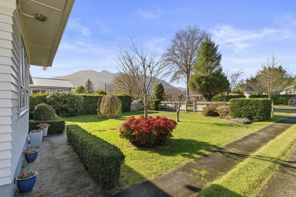 50 Aroha View Avenue, Te Aroha, Te Aroha - Carousel 2