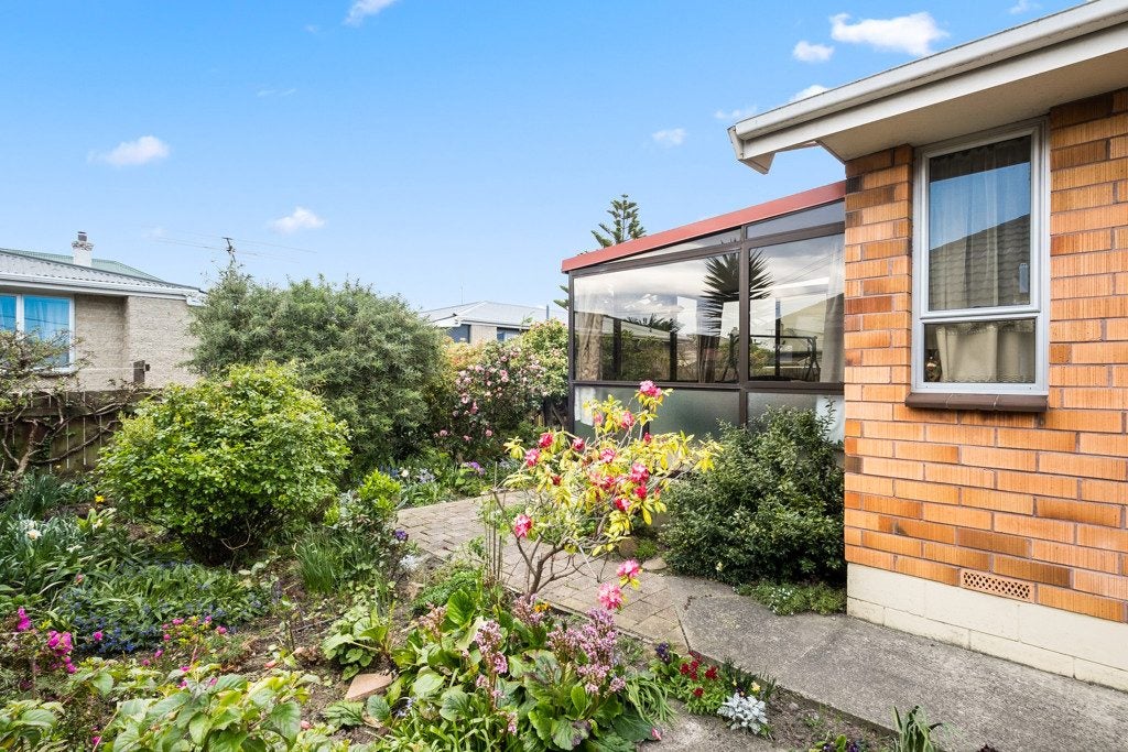 11A Marlow Street, Saint Kilda, Dunedin - Carousel 2