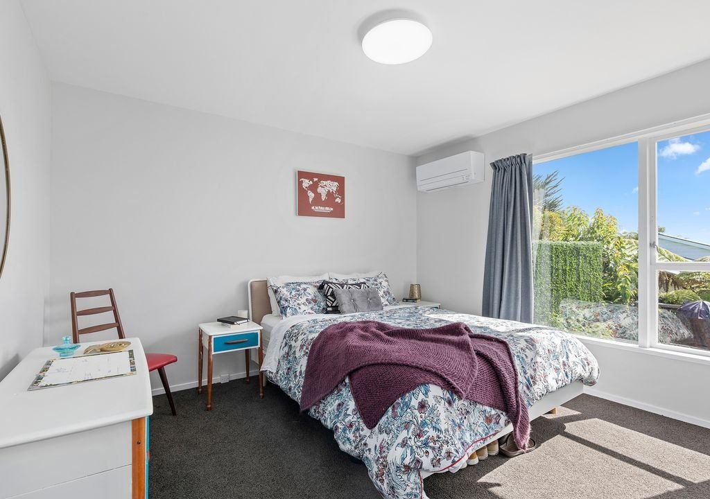 1 Jacaranda Grove, Maungaraki, Lower Hutt - Carousel 12