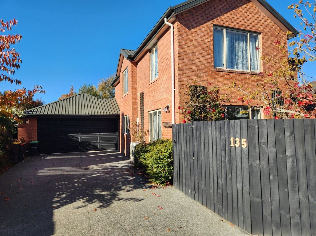 135 Memorial Avenue, Burnside, Christchurch - Carousel 2