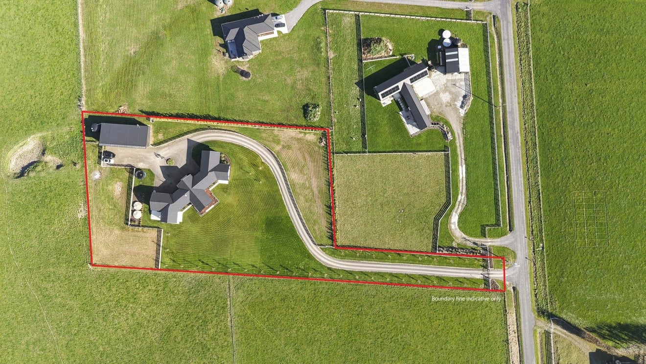 160 Pharazyn Road, Feilding, Feilding - Carousel 37