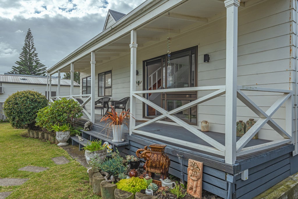 1 Kennedy Street, Foxton Beach, Foxton - Carousel 19