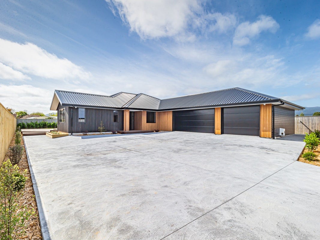 44A Tainui Street, Levin, Levin - Carousel 15
