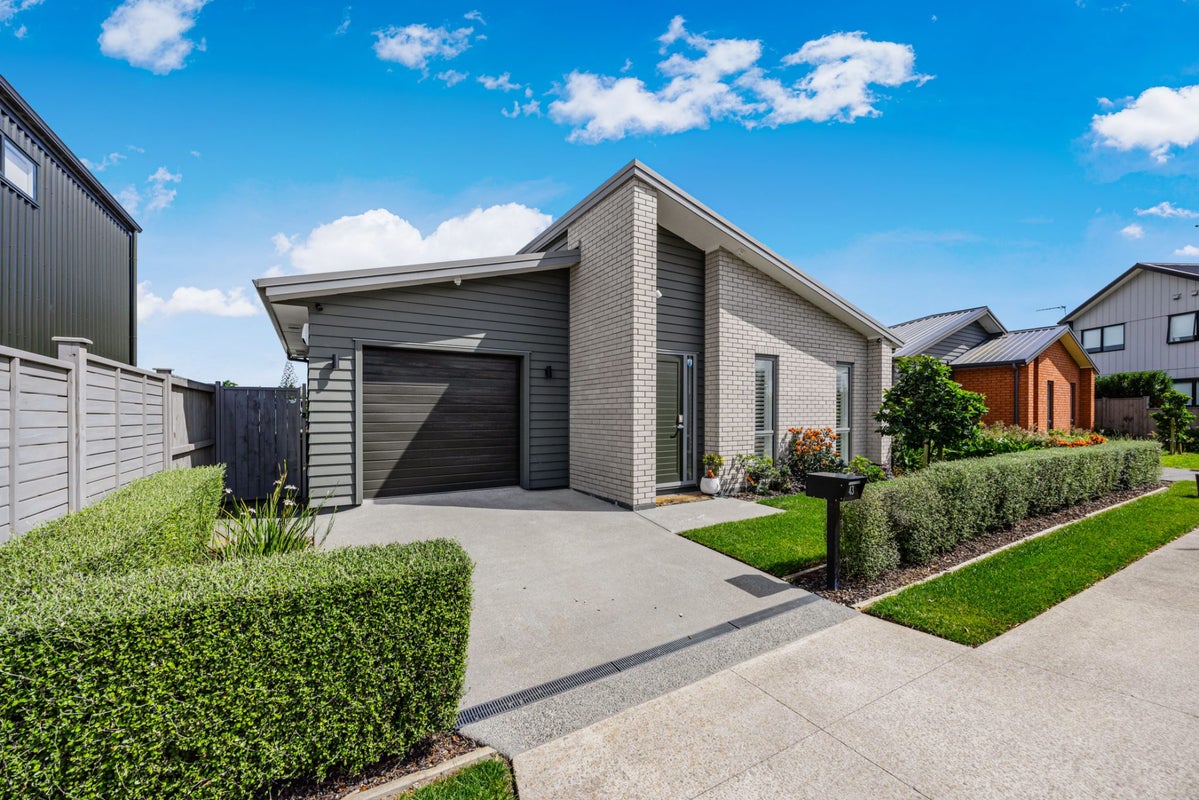 43 Port Way, Rosehill, Papakura - Carousel 2