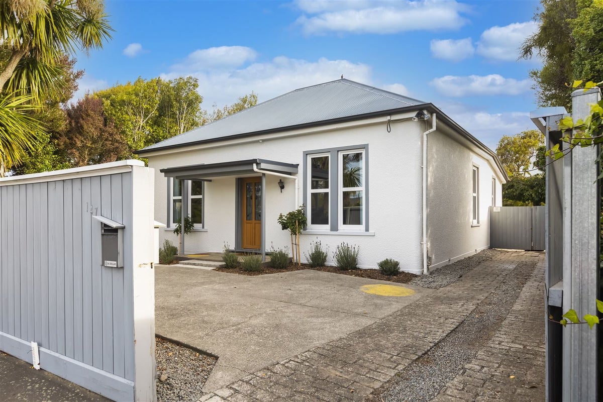 147 Strickland Street, Spreydon, Christchurch - Carousel 1