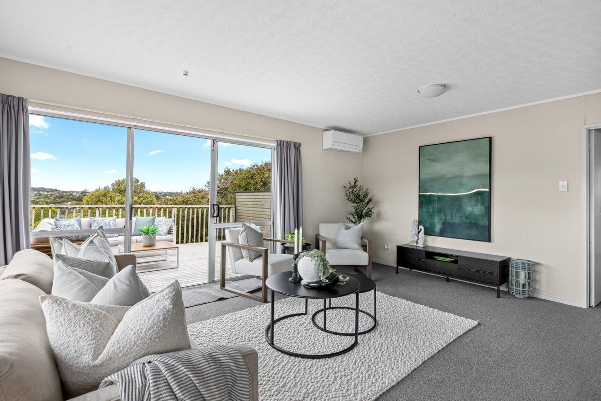 12A Tower Hill, Stanmore Bay, Whangaparaoa - Carousel 1